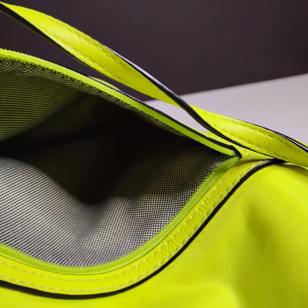 ZERØGRAND Cole Haan Neon Green-Yellow Bag - Picture 5 of 13